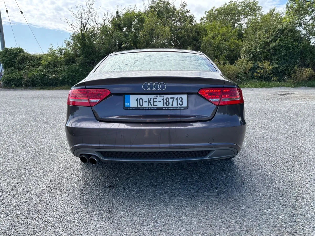 Audi A5 2010 - Image 4