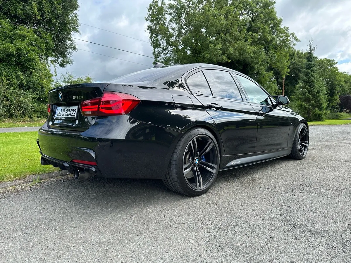 BMW F30 340i Shadow Edition - Image 3