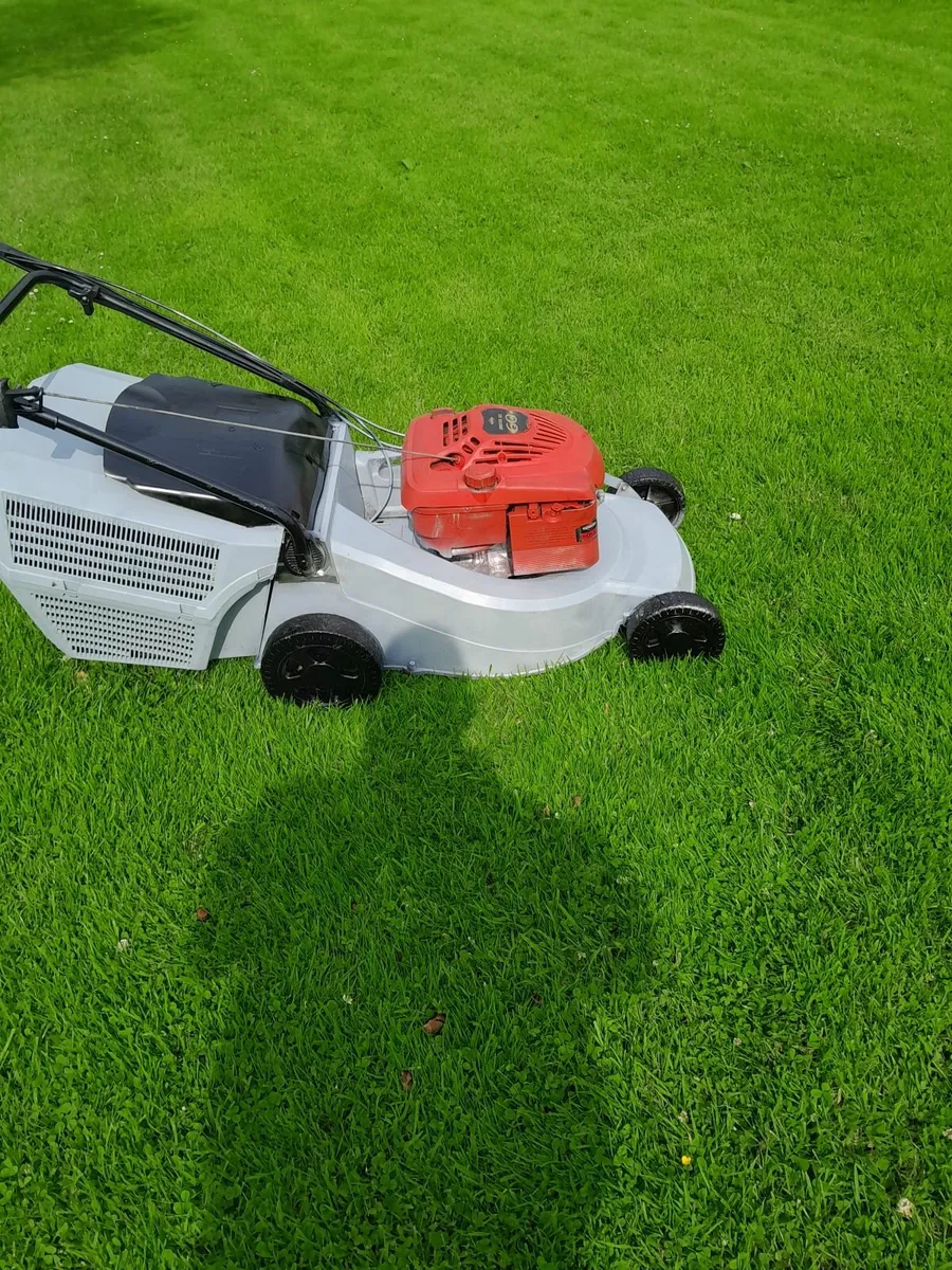 Self drive  Lawnmower - Image 3
