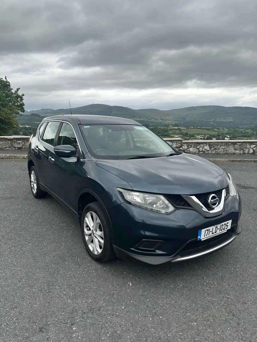 Nissan X Trail - Image 1