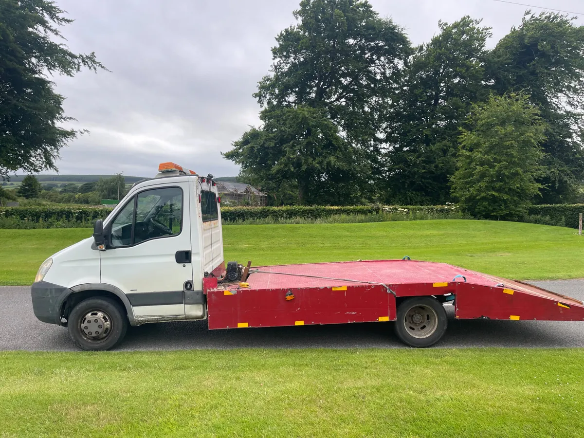 Iveco tow truck 2009 - Image 2