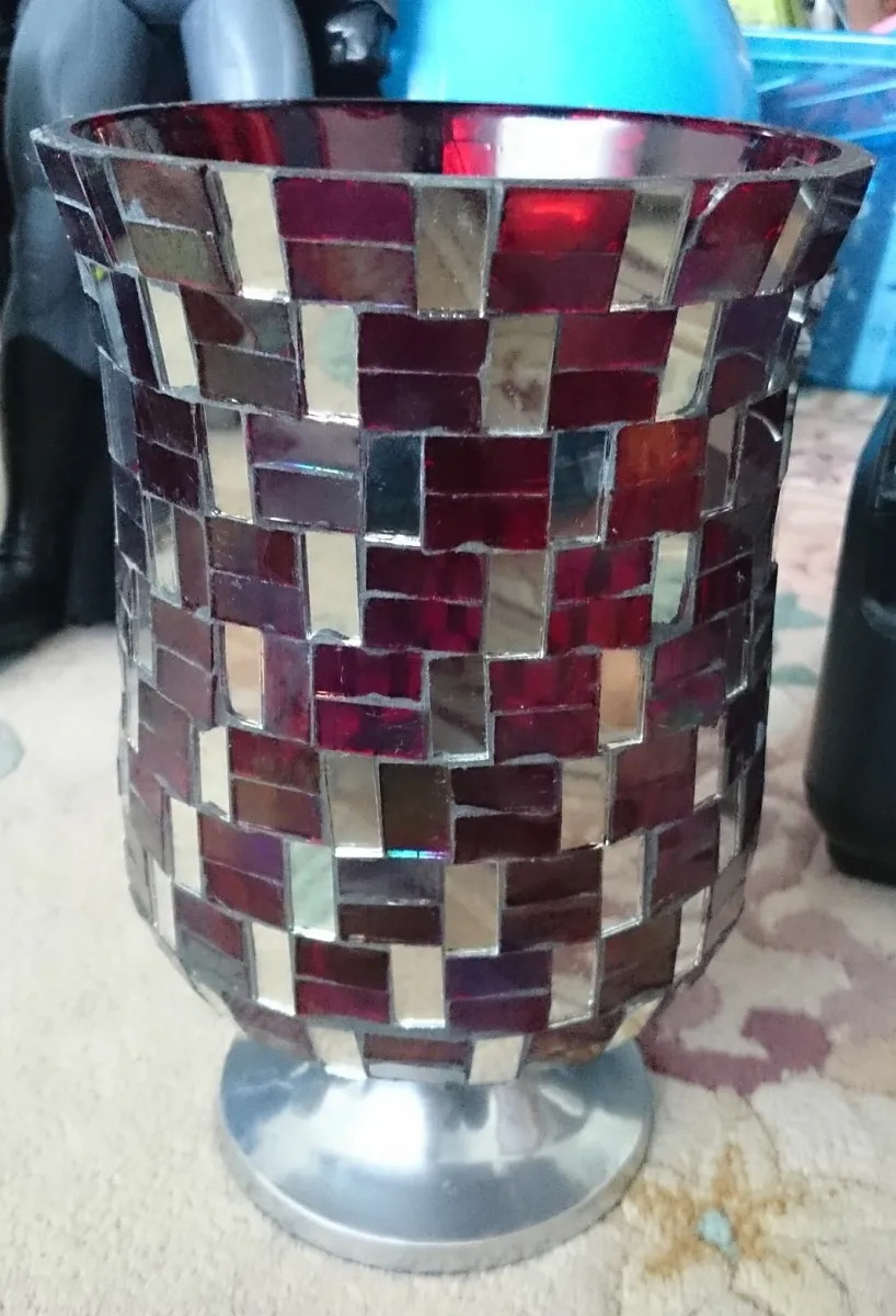 beautiful candle holder - Image 2