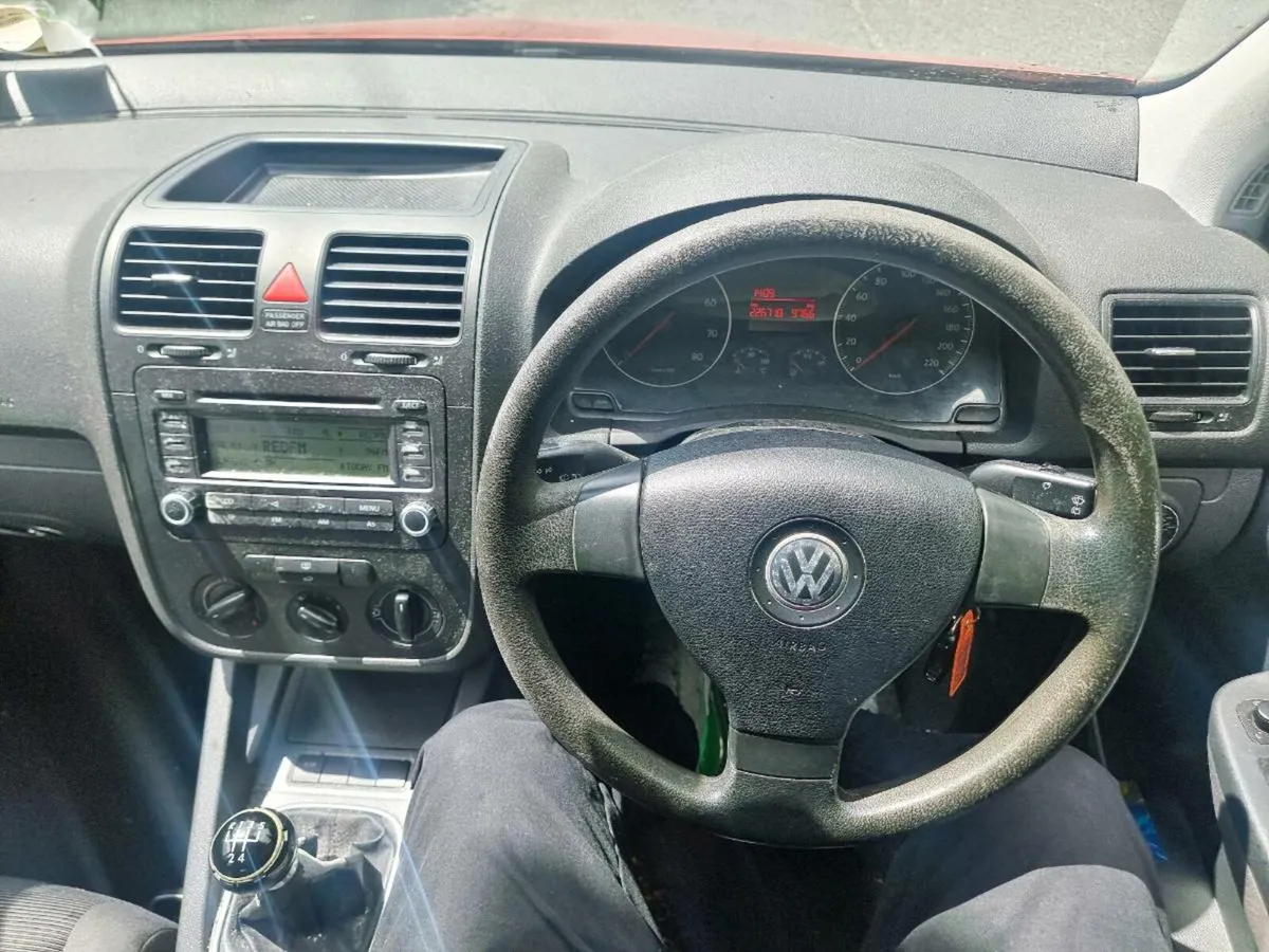 Golf 1.4 - Image 2
