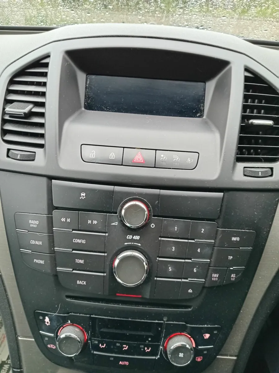 Opel Insignia 2011 - Image 2