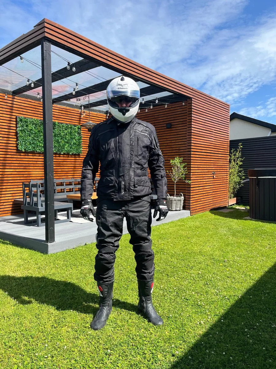 Motorbike gear - Image 1