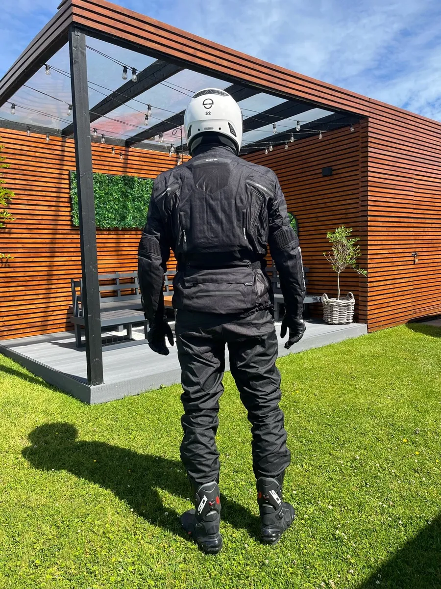 Motorbike gear - Image 2