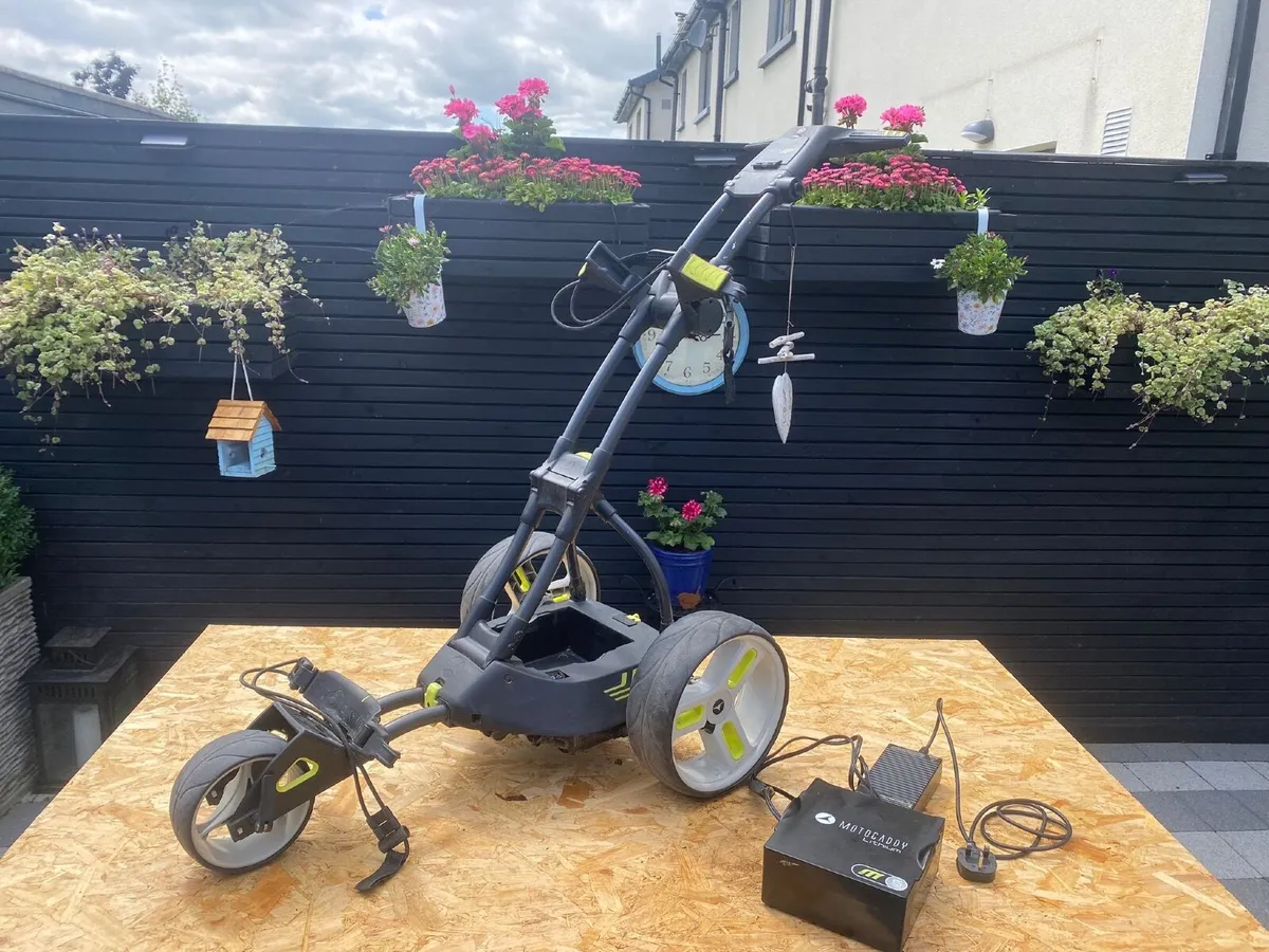 Motocaddy M1 Pro DHC  Electric Golf Trolley - Image 1