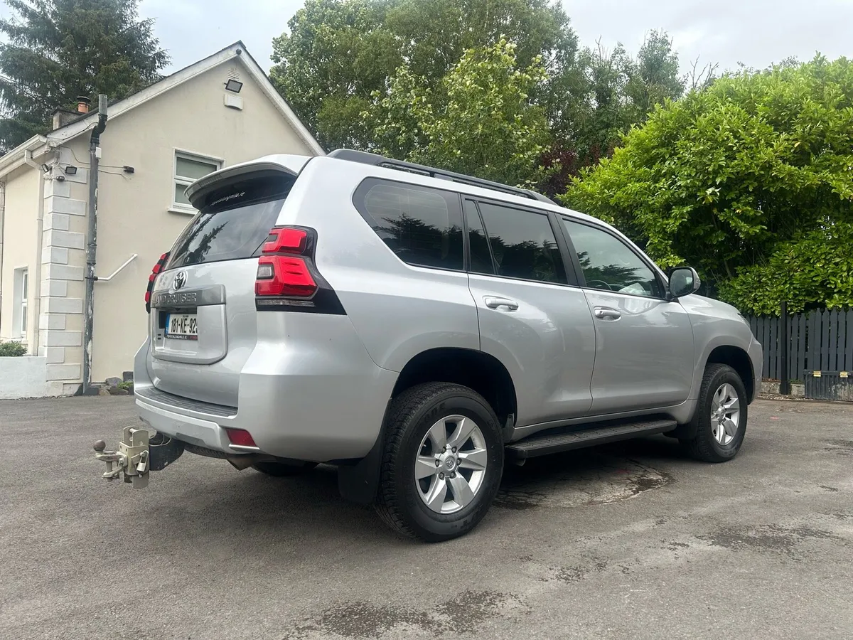 LandCruiser - Image 2