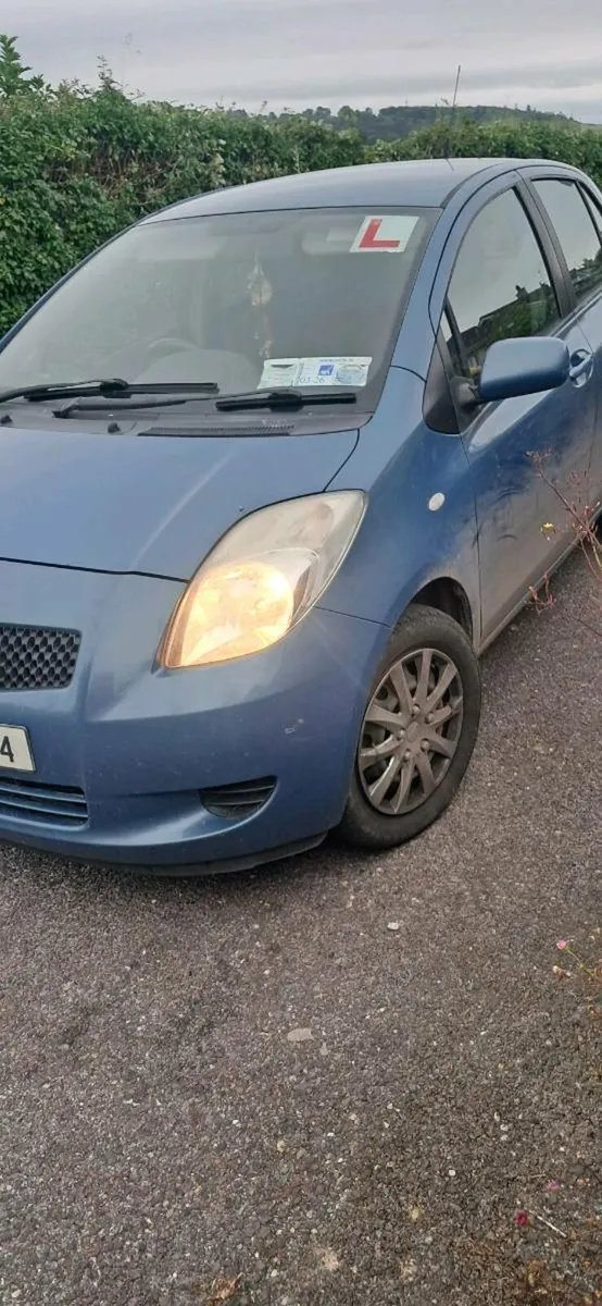 Toyota yaris - Image 1