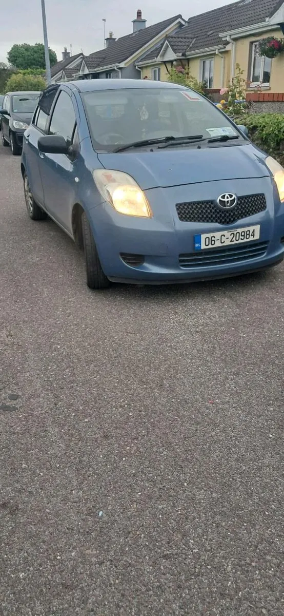 Toyota yaris - Image 2