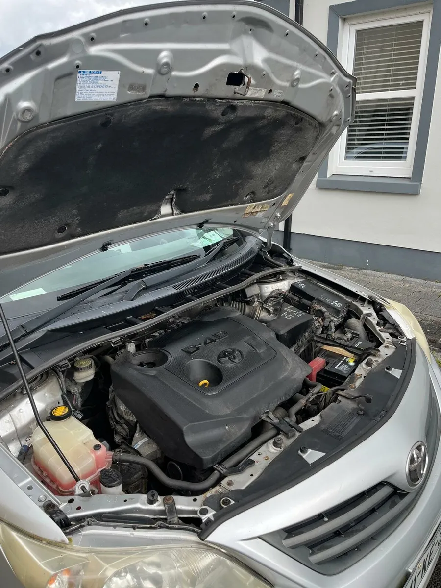 2011 Toyota Corolla D4D - Image 4