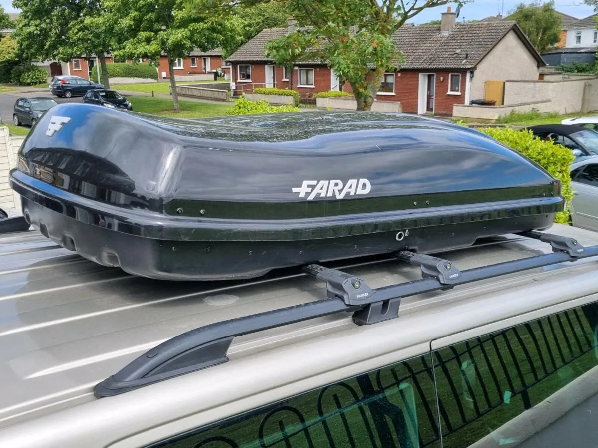 FARAD Roofbox and thule bike rack - Image 1