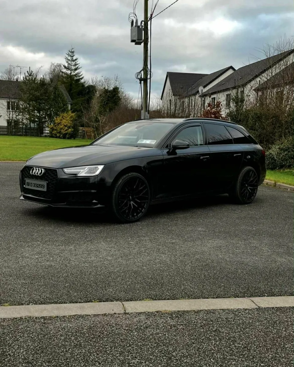 Audi A4 2018 - Image 1