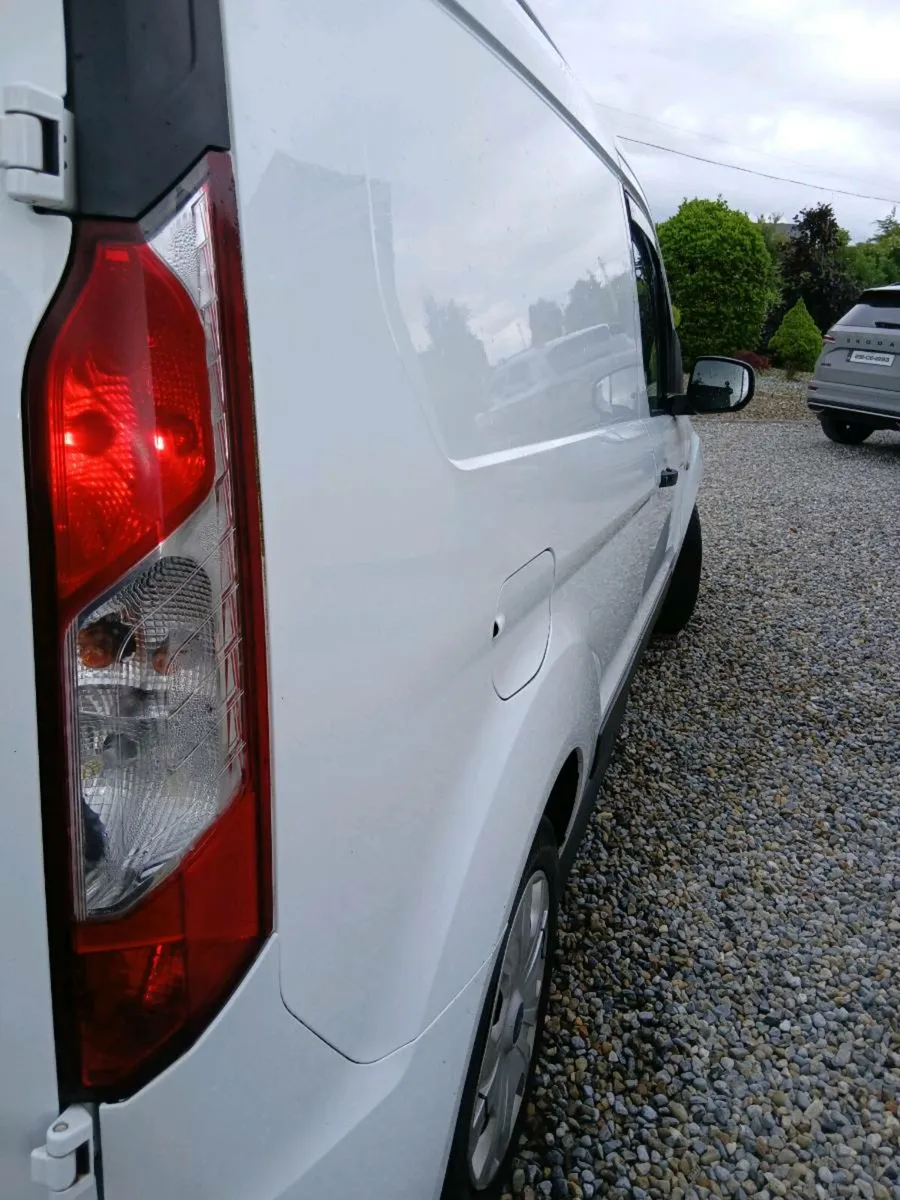 Ford transit connect - Image 3