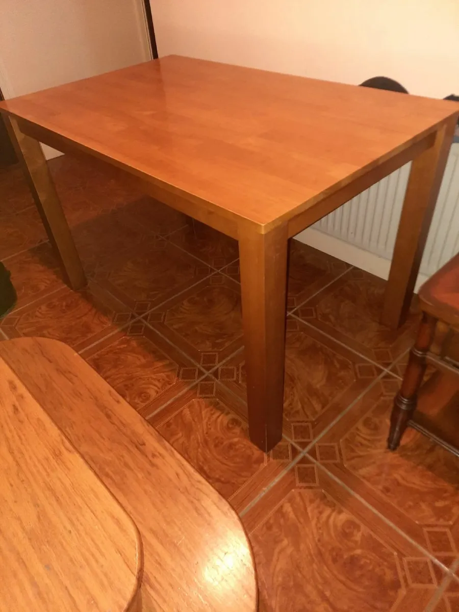 Kitchen table - Image 2