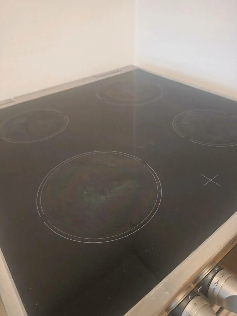 Oven - Image 2
