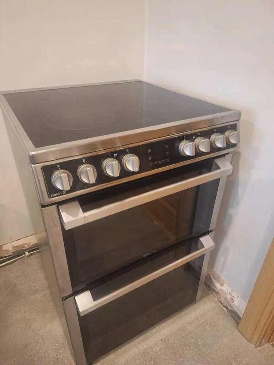Oven - Image 1