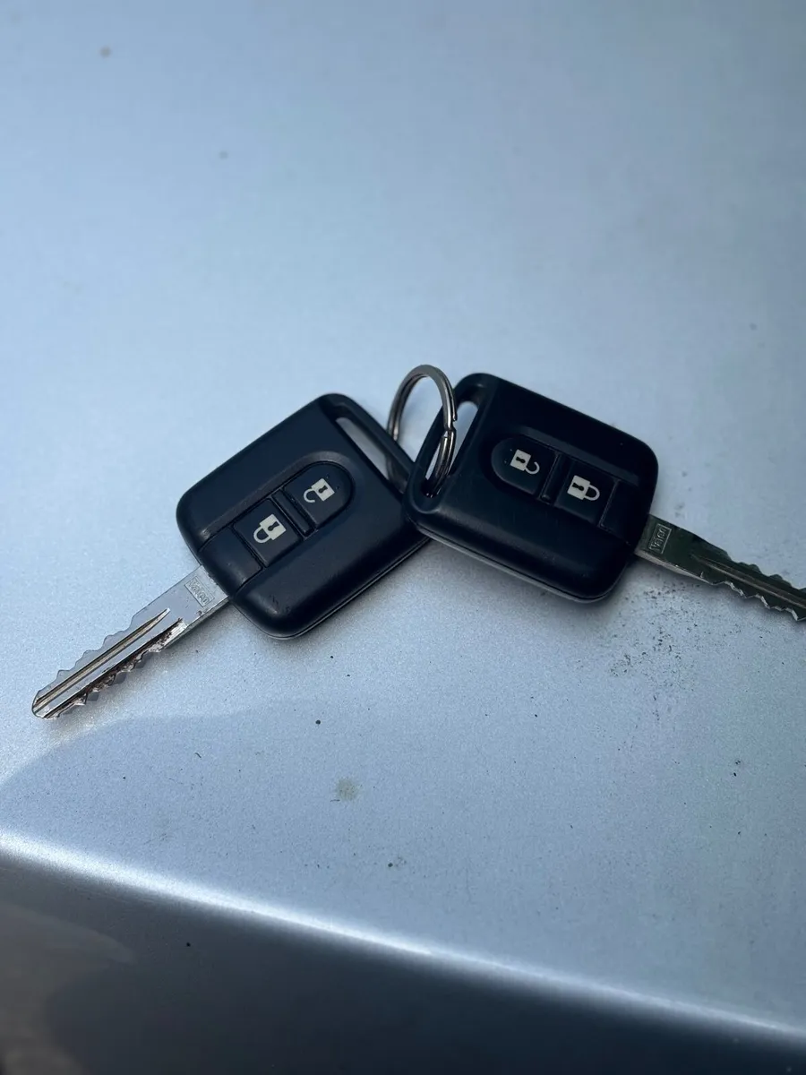 Nissan Qashqai 2008 - Image 2