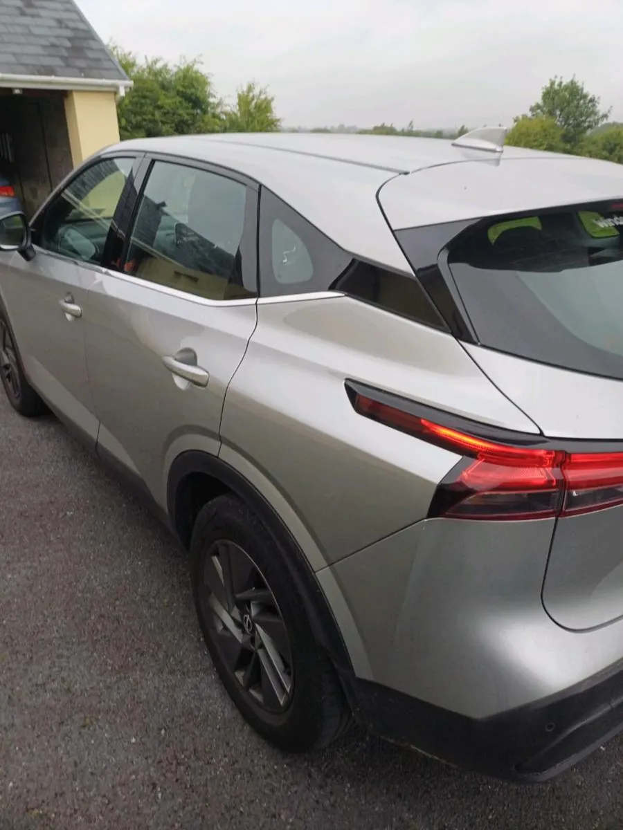 231  Nissan Qashqai Mild hybrid - Image 3