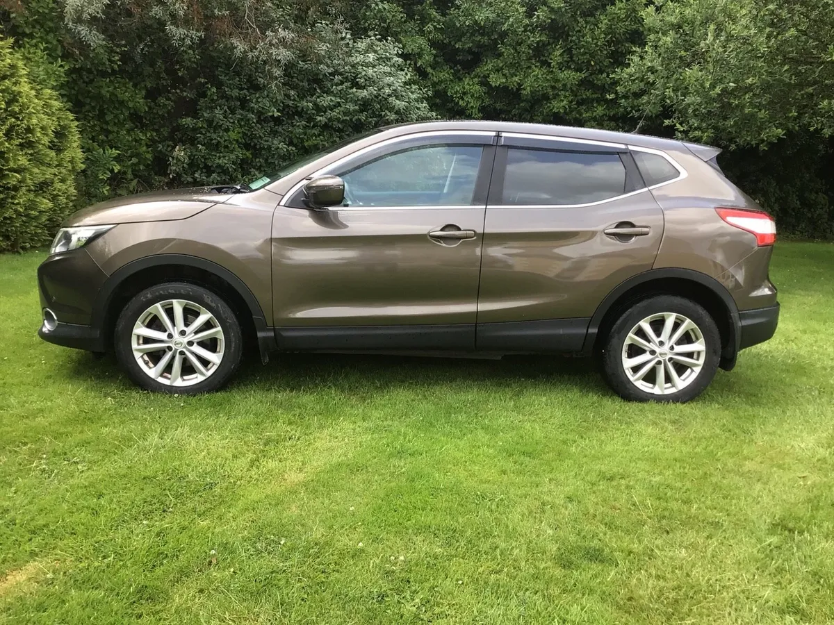 2014 Nissan Qashqai - Image 2