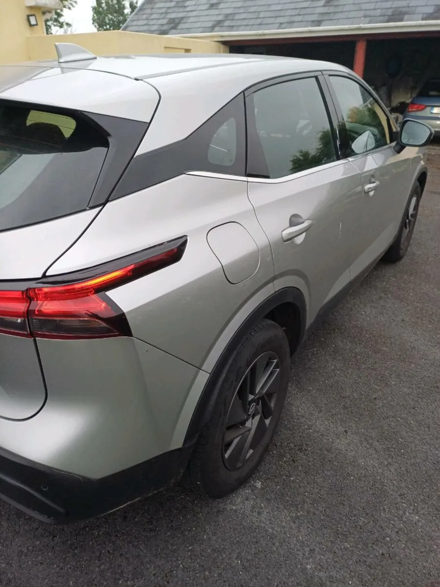231  Nissan Qashqai Mild hybrid - Image 4