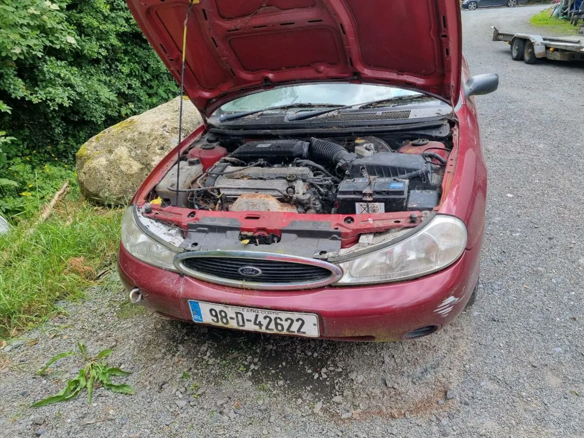 1998 mk2 Mondeo for parts - Image 2