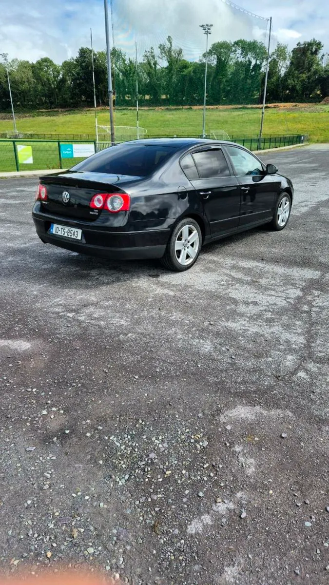 Volkswagen passat - Image 2
