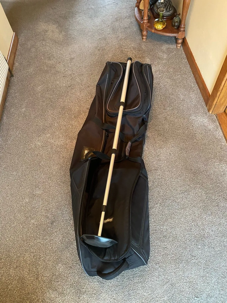 Bag boy travel bag with club protector