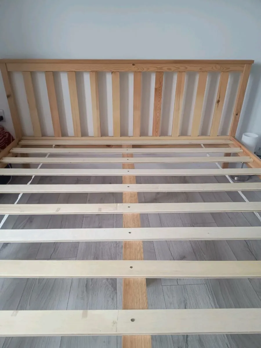 Wooden bed frame - Image 1