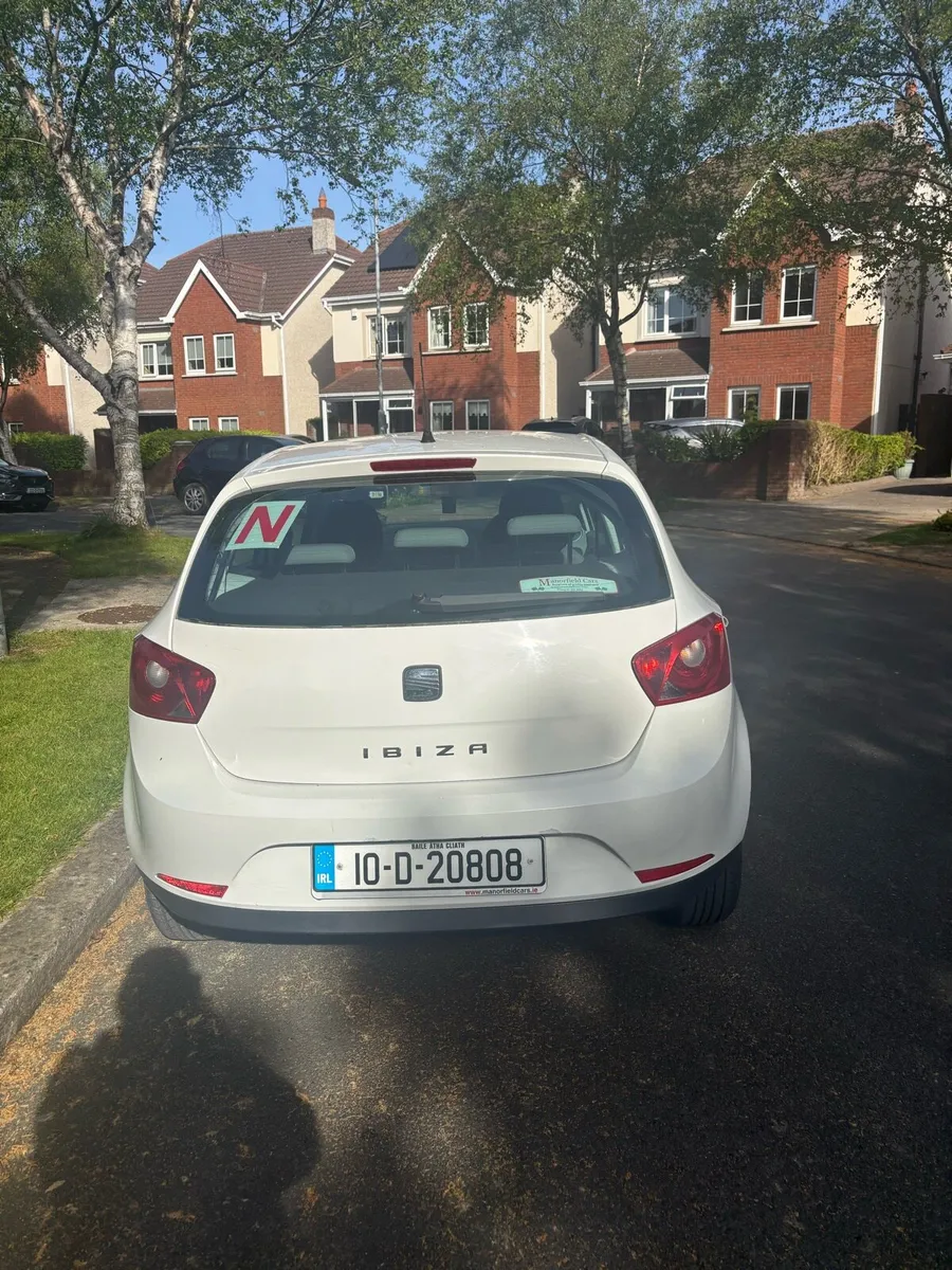 Car - Image 2