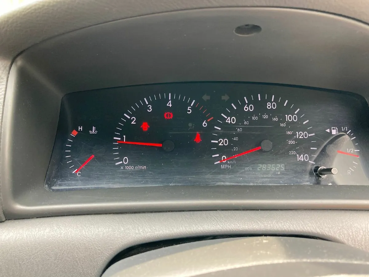 Toyota Corolla 2005 - Image 4