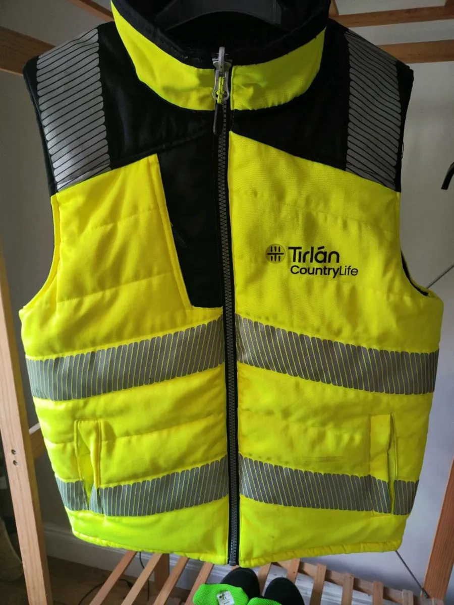 Work Jacket and boots - Image 2