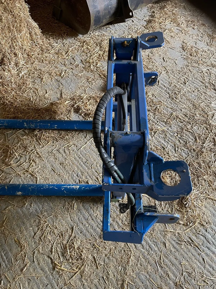 Bale Handler / Agitator - Image 3