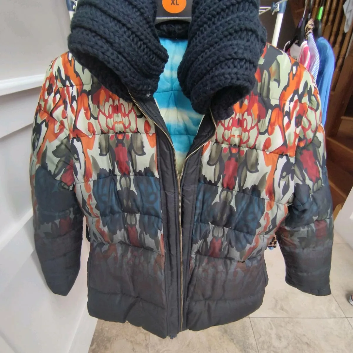 Clothes - Image 3
