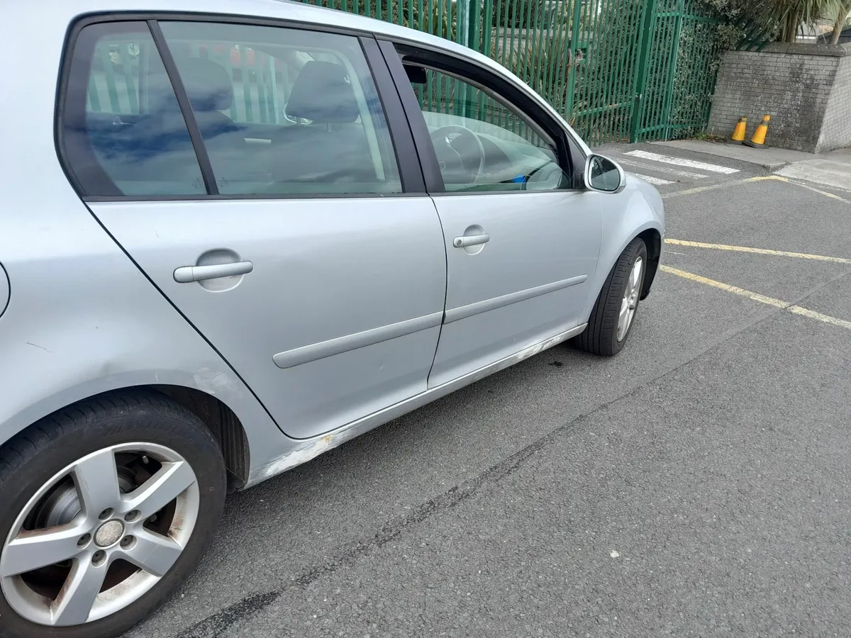 Volkswagen Golf 2007 - Image 4
