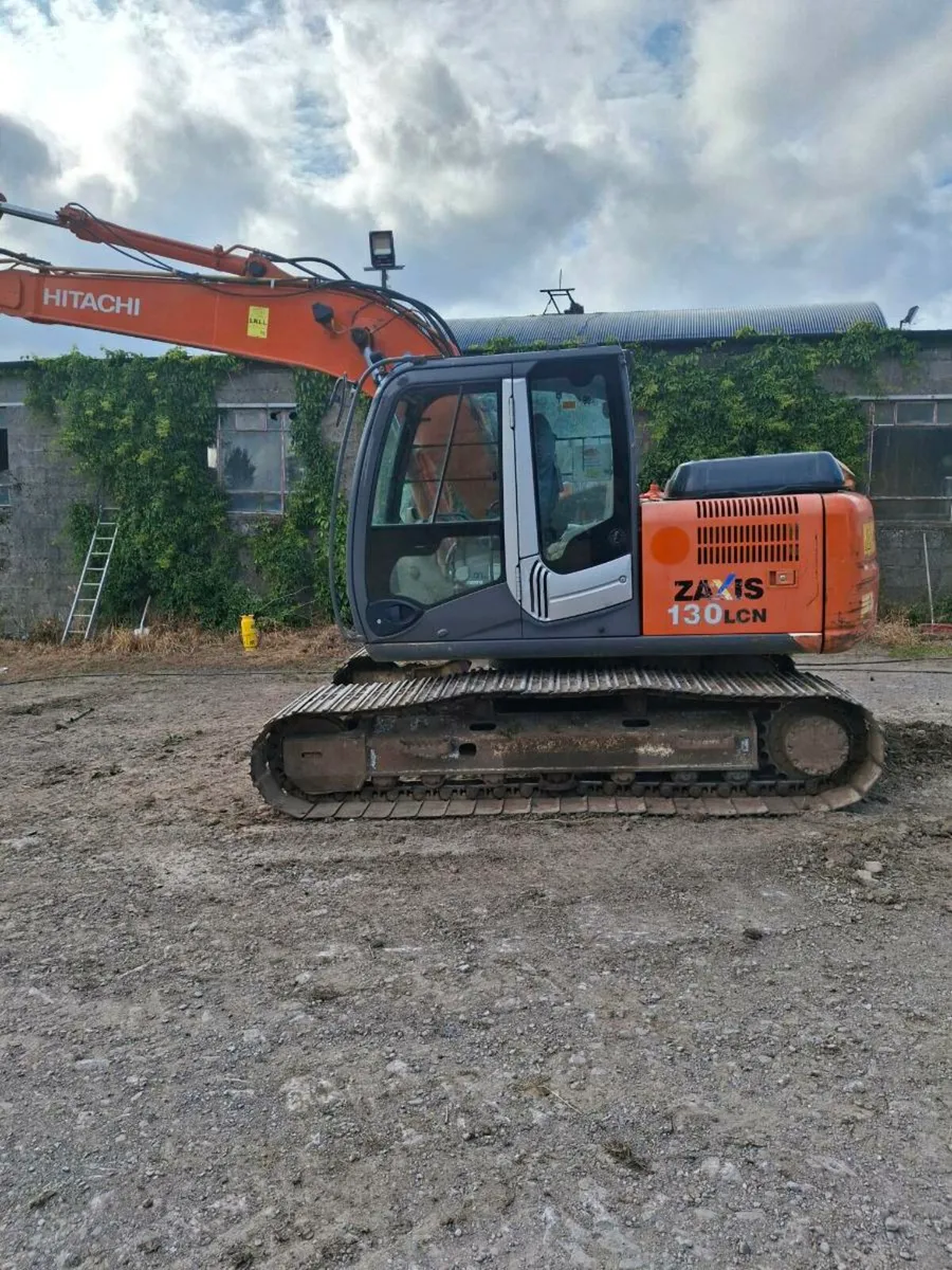 Hitachi 130 - Image 1