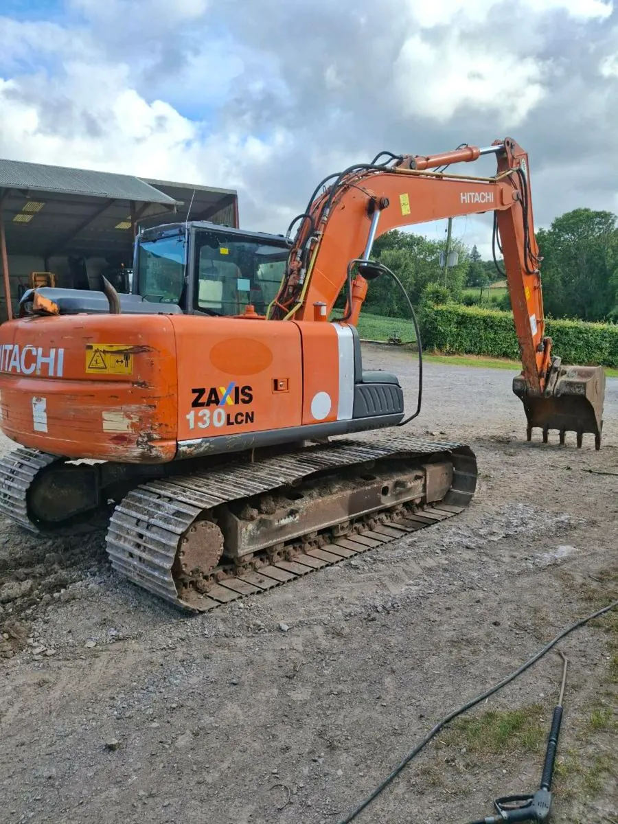 Hitachi 130 - Image 3