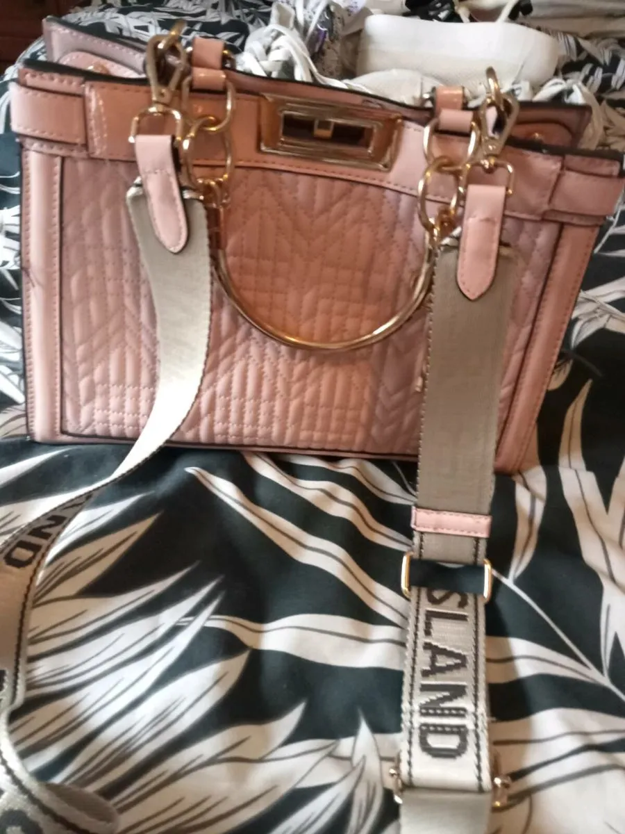 Ladies handbags river island - Image 1