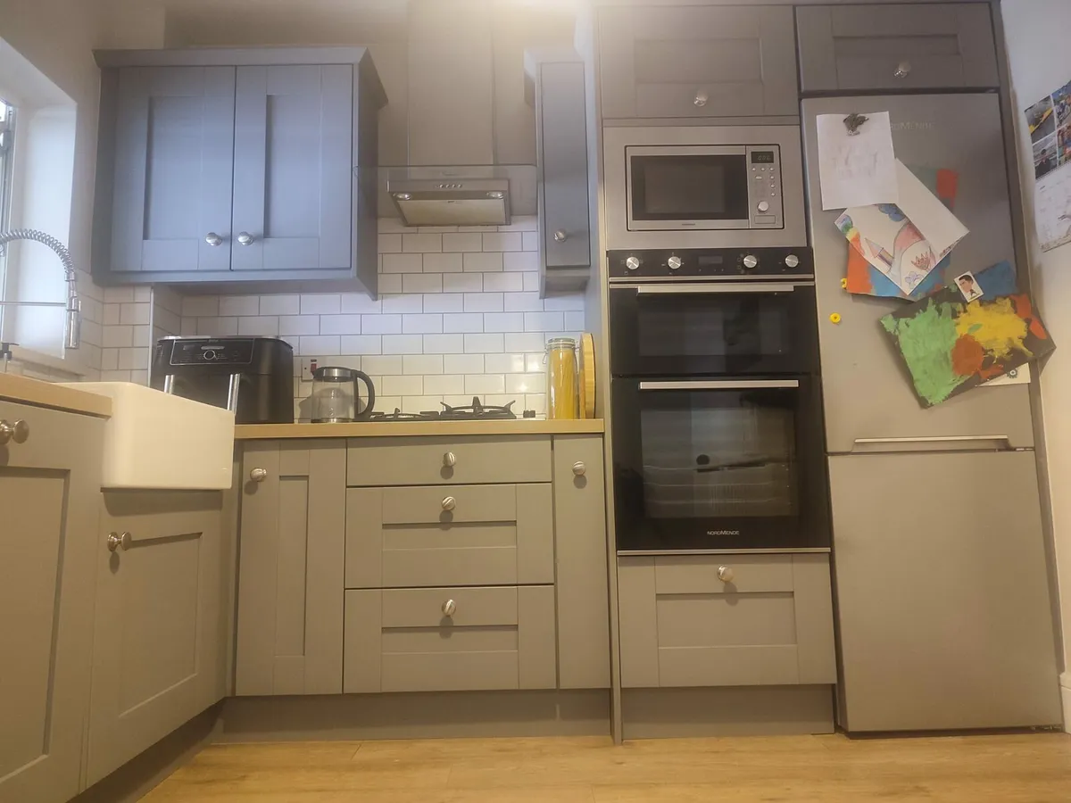 Kitchen - Image 4