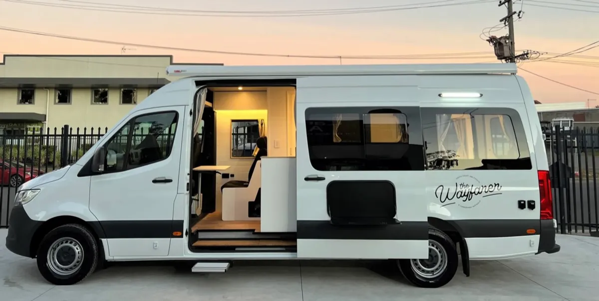 LWB VANS SUITABLE FOR CONVERSION - Image 4