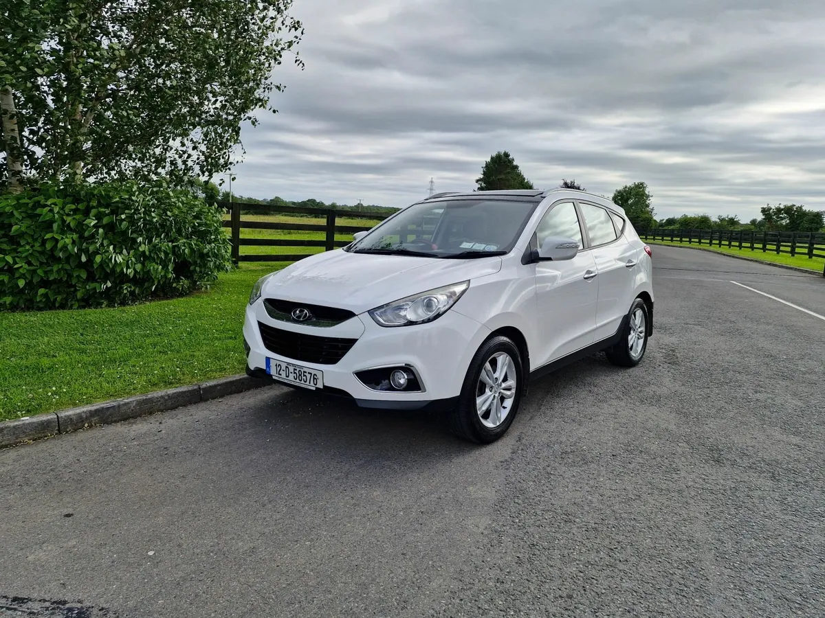 Hyundai ix35 Diesel (NCT TESTED AND TAXED)!!! - Image 2