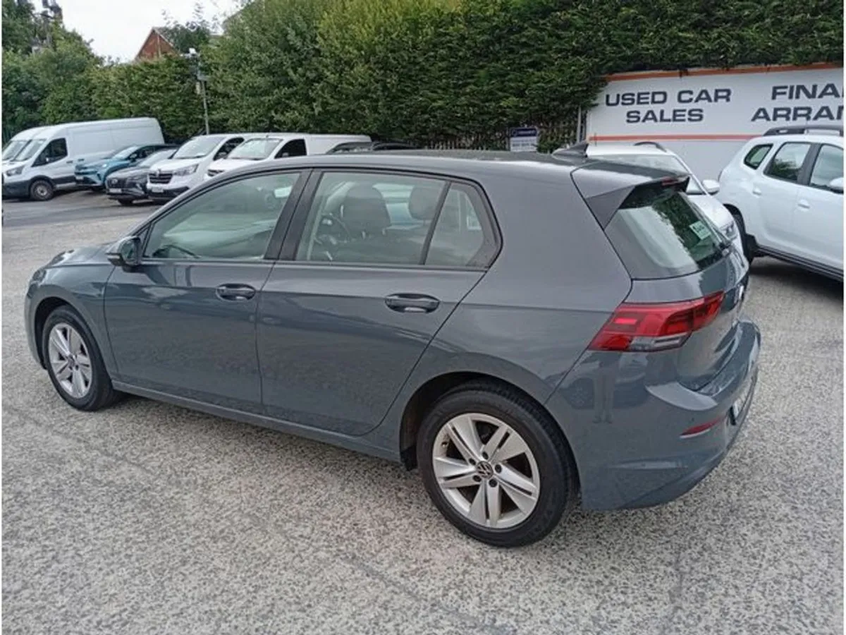 Volkswagen Golf 2.0 TDI 115HP 5DR - Image 4