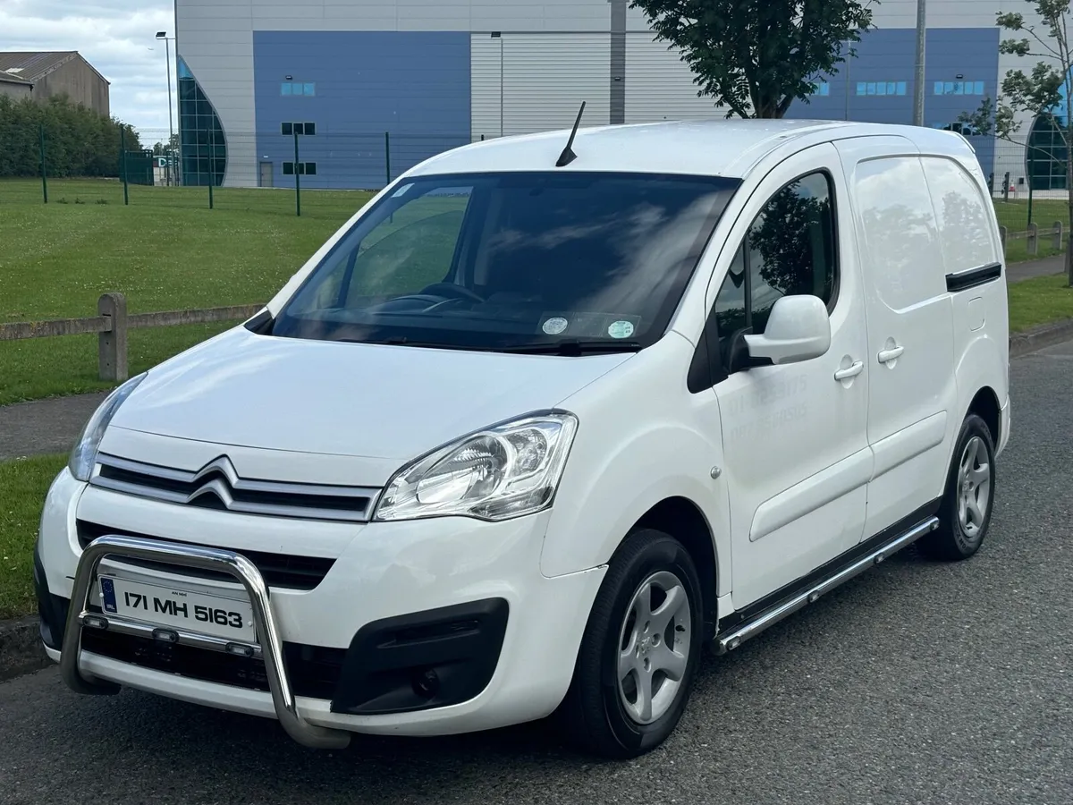 Citroen Berlingo 1.6 HDI 3 SEATER 2017 *NEW CVRT* - Image 1