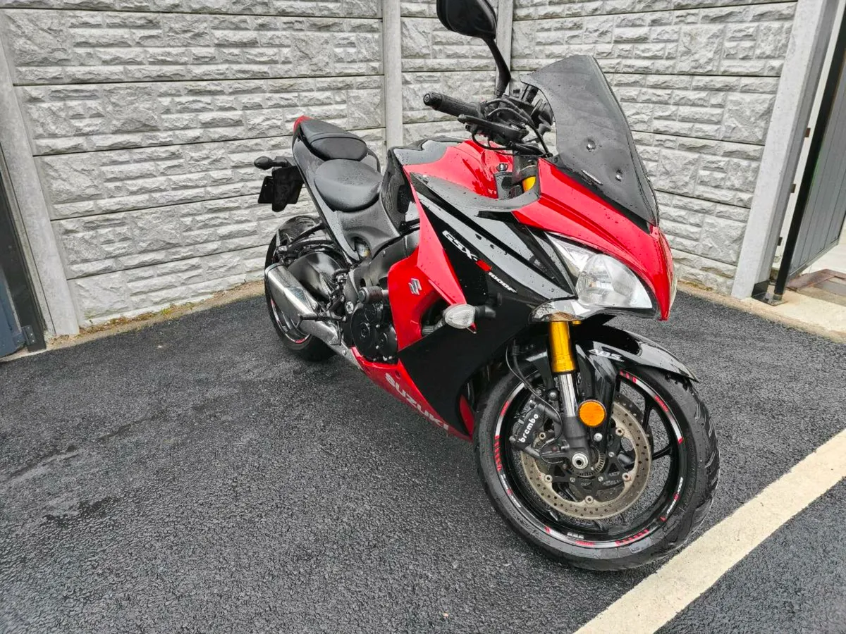 Suzuki GSXS 1000f - Image 2