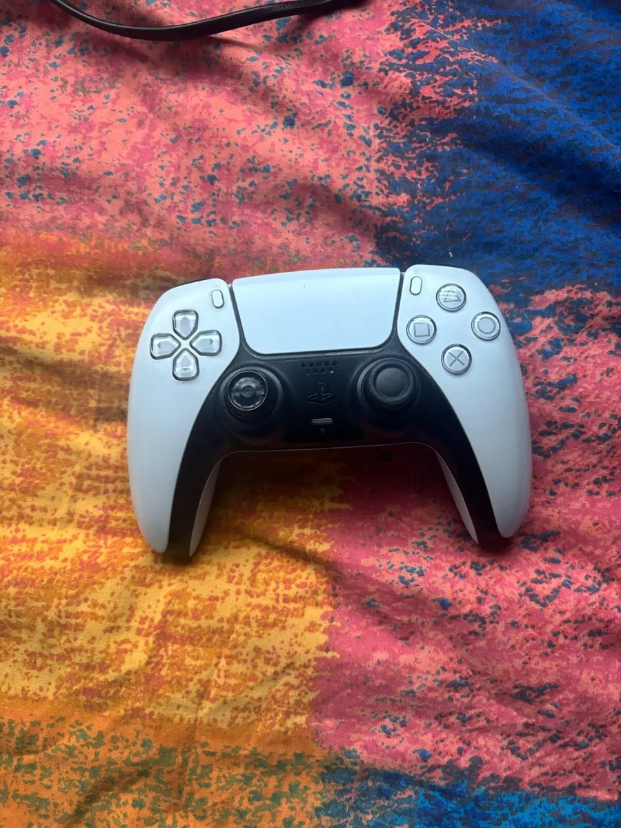 Ps5 console - Image 4
