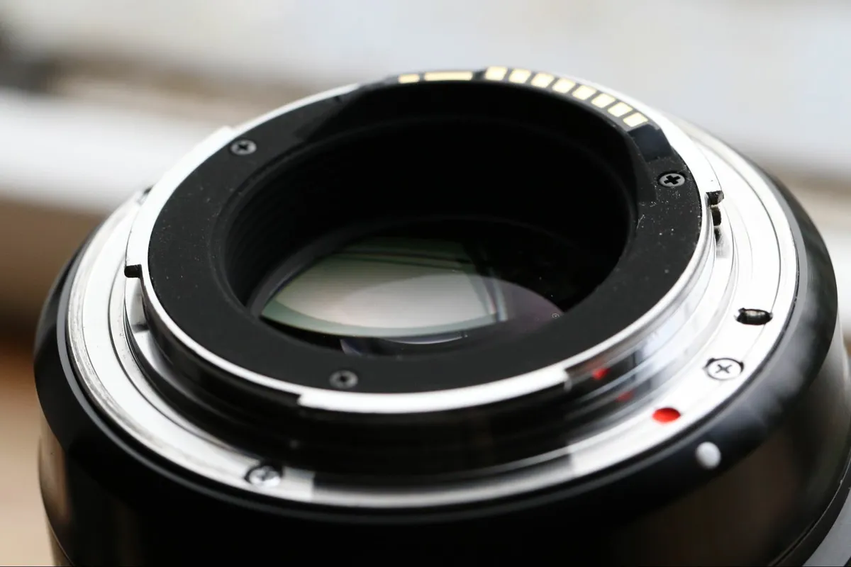 Sigma 50mm1.4 art EF lens - final price drop - Image 3