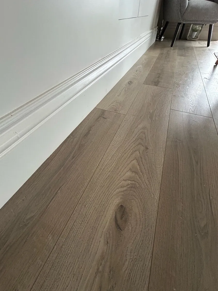 Laminate flooring - Image 2