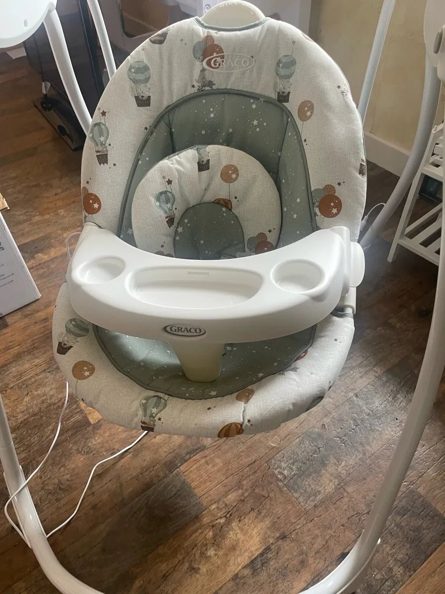 Graco Baby Swing - Image 2