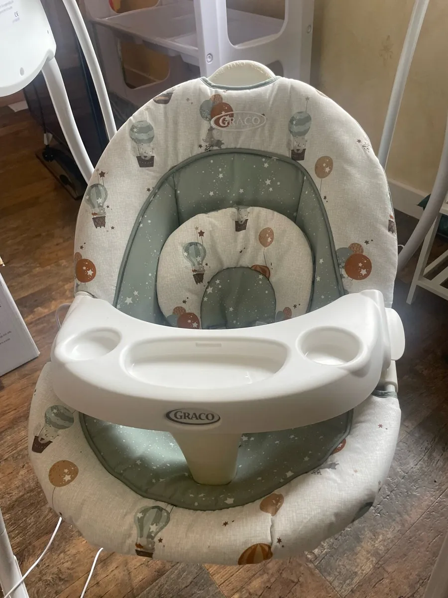Graco Baby Swing - Image 3