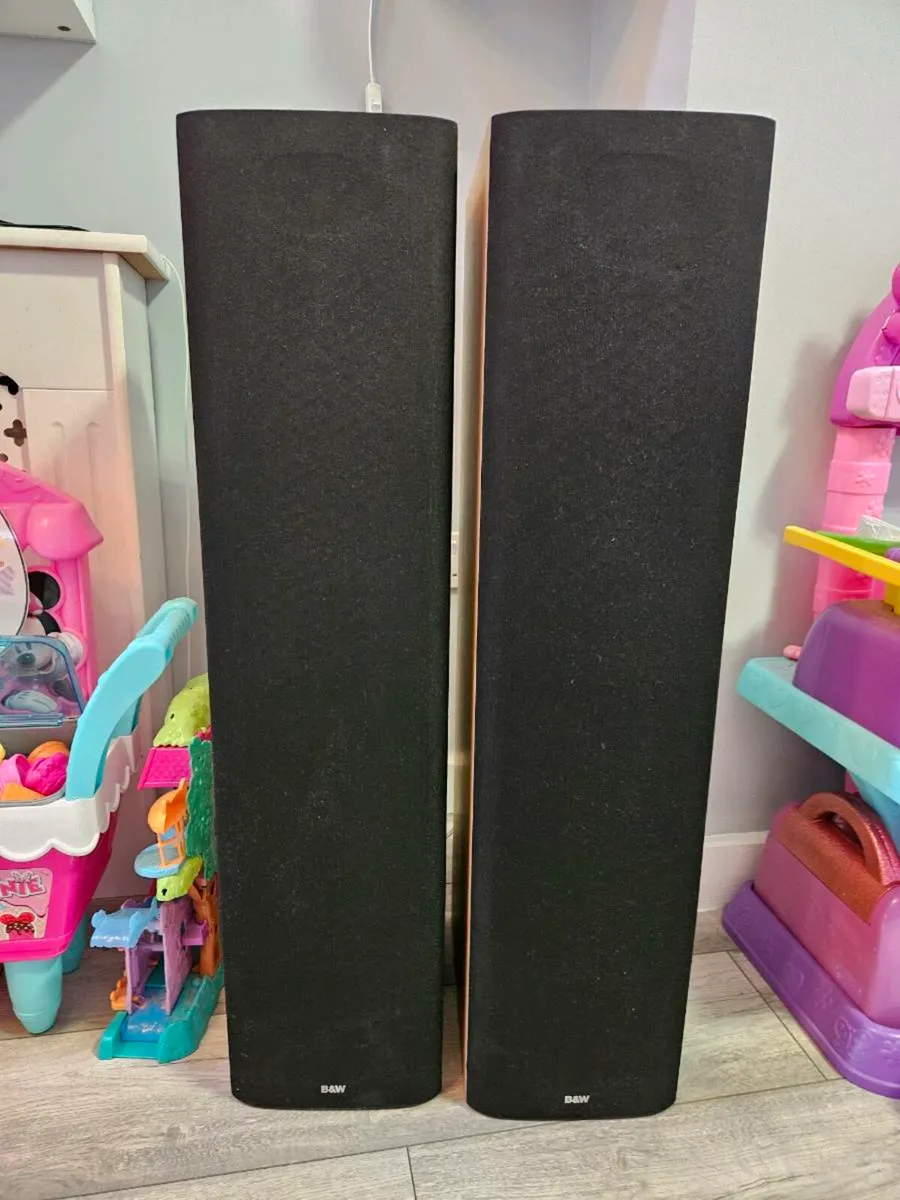 B&W DM602.5 s3 speakers - Image 1